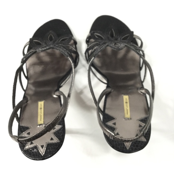 MAX STUDIO | 100% Leather Heeled Sandals - Flower Cutout - EUC - Sz: 7.5 - Picture 6 of 9